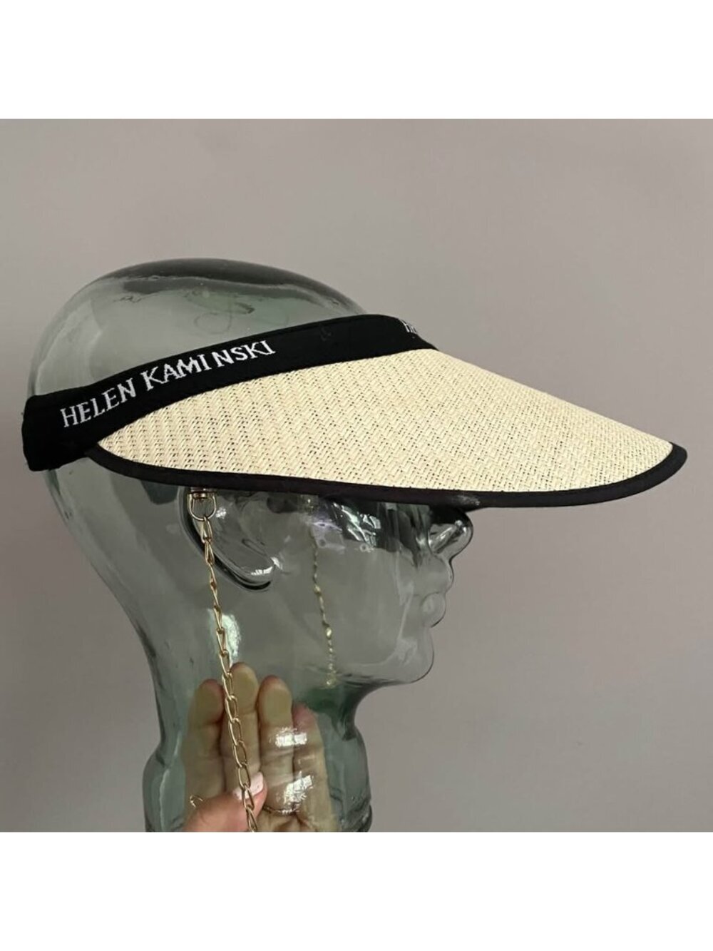 Designer Inspired Visor - One Size Fits Most ⛱ - Picture 3 of 7
